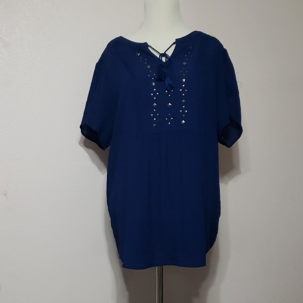 Avenue Blue Top Size 18/20